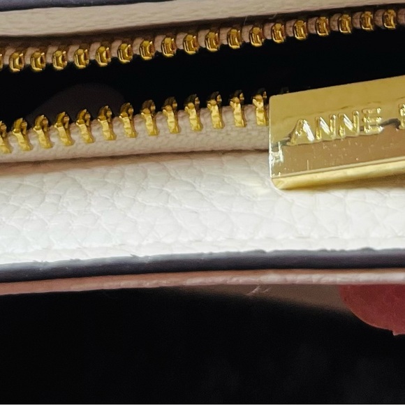 Anne Klein "Like New" Pebble Grain Leather Crossbody Bag in Cream Color - Picture 13 of 13